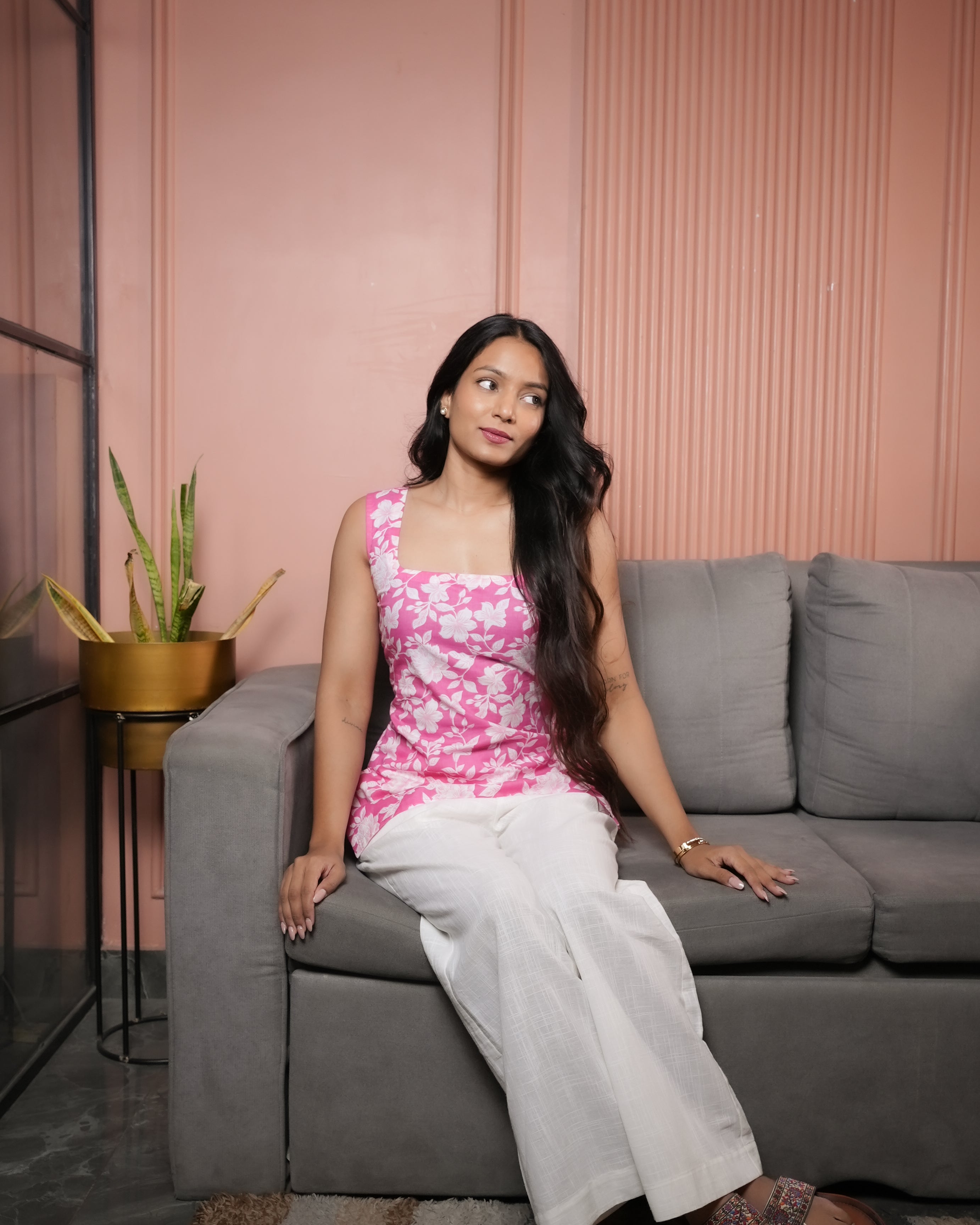 Gulabo Set (Sleeveless)
